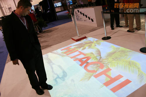 ӽʽͶӰC(j)Infocomm2010