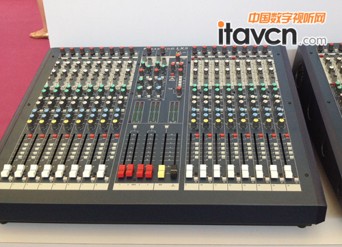 SOUNDCRAFTˇ(sh){(dio)_